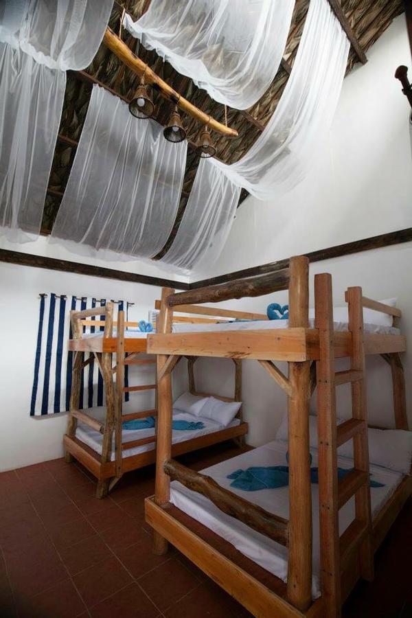 North Shore Surf Camp Hotel บาแลร์ ภายนอก รูปภาพ